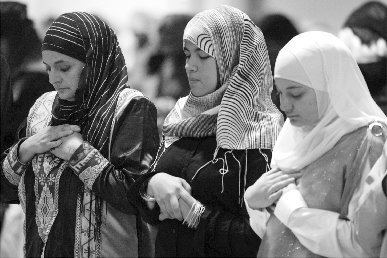 Sisters of ICCSC standing together in prayer